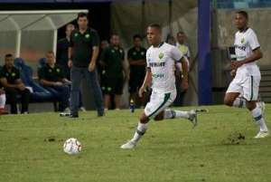 Copa Paulista: Portuguesa acerta com três reforços para o meio-campo