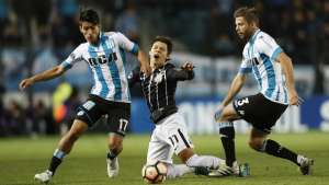 Instável, Corinthians tentará se reinventar para garantir título do Brasileirão