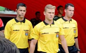 Segundona: Confira a arbitragem do jogo de ida da grande final do estadual