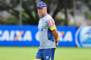 Mano minimiza lesão e garante reforço de Alisson no Cruzeiro para a final