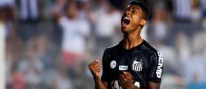Com gol e vitória, Bruno Henrique comemora volta por cima do Santos