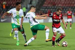 Sob clima tenso, Chapecoense faz confronto contra o rebaixamento com a Ponte