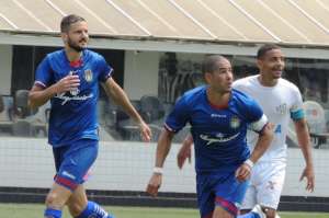 Santos 1 x 1 São Caetano - Peixe arranca empate no último lance