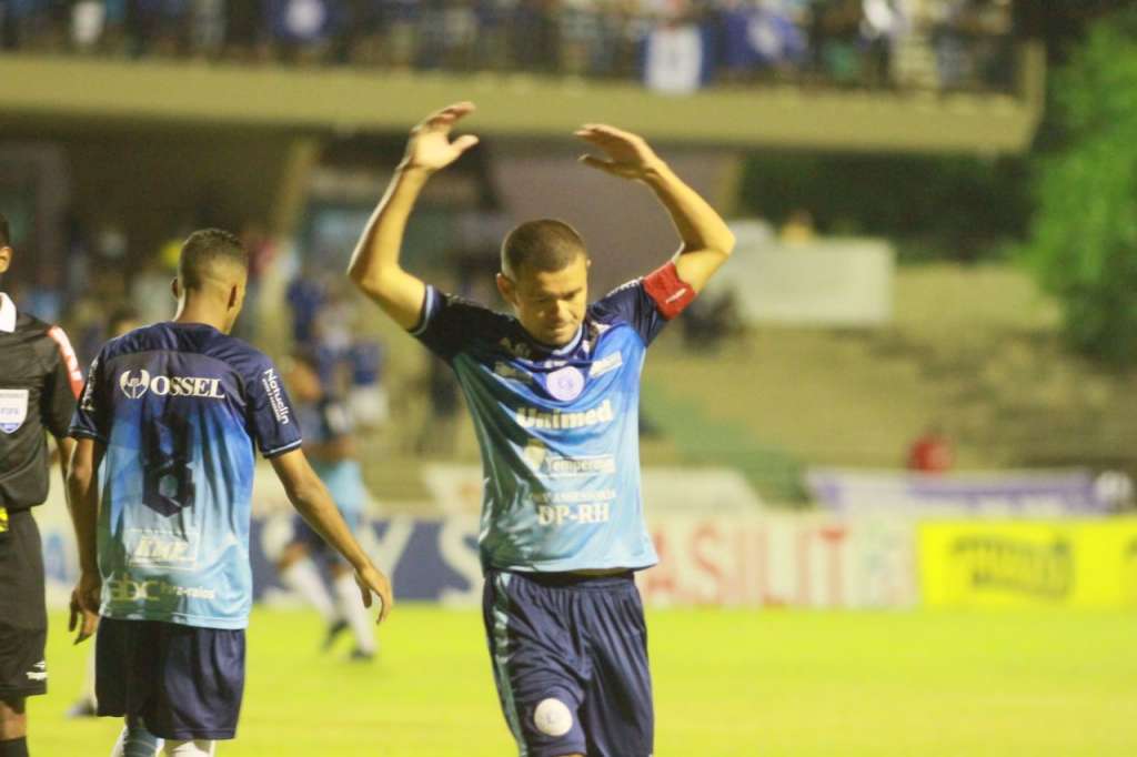 São Bento conseguiu acesso histórica na noite deste domingo. (Foto: Jesus Vicente)