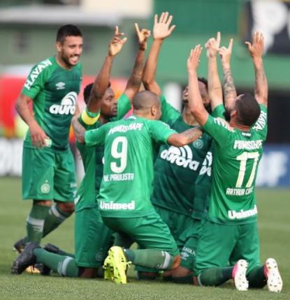 Ponte consegue ser pior de que a fraca Chapecoense; risco à vista