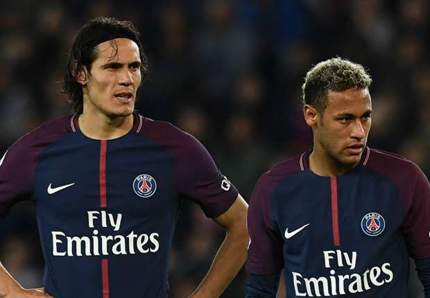 PSG oferece R$ 3,7 mi para que Cavani deixe Neymar bater os pênaltis