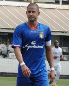 Copa Paulista: Zagueiro do São Caetano comemora estreia e critica arbitragem