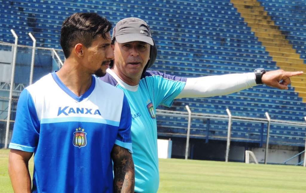 Luiz Carlos Martins busca primeira vitória do Azulão na 2ª fase