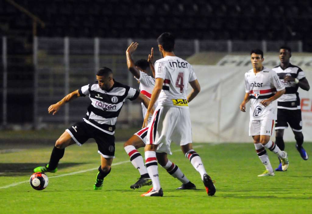 XV sofre a virada para o São Paulo no Barão - Del Rodrigues/Gazeta de Piracicaba