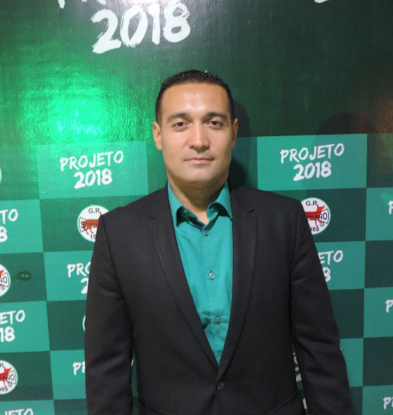 Fernando Gaúcho está animado com o projeto de trabalhar na gerência de futebol do Serrano