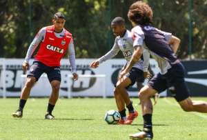 Robinho volta a ganhar chance no Atlético-MG com mudança de treinador