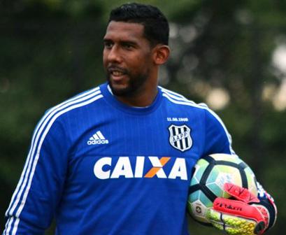 Retorno de Aranha dá mais confiança à defesa