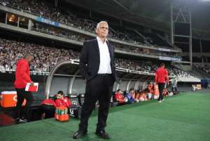 Reinaldo Rueda revela conversa com elenco do Flamengo após vice da Copa do Brasil