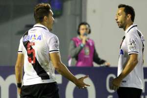 Ainda sem Wagner, Vasco joga em casa de olho nos primeiros colocados