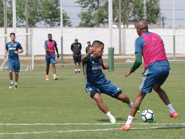 Contra o Bahia, Léo alerta Coritiba: ‘Será um jogo muito difícil’