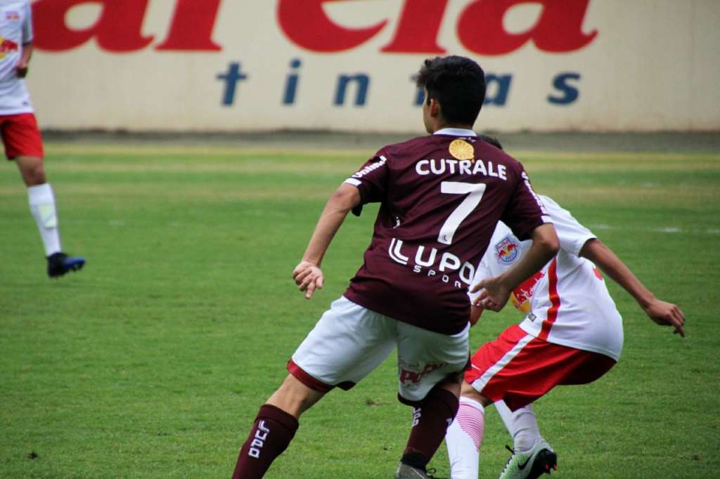 Red Bull Brasil vence Ferroviária e garante classificação