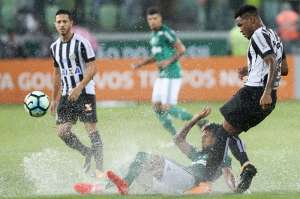 BRASILEIRÃO: Em dia de empates, Santos vence Palmeiras e mantém a vice-liderança