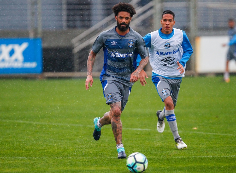 Com estreia de Cristian, Grêmio tenta reencontrar o caminho das vitórias