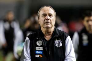 Levir Culpi contém euforia e diz que Santos foi superior ao Palmeiras