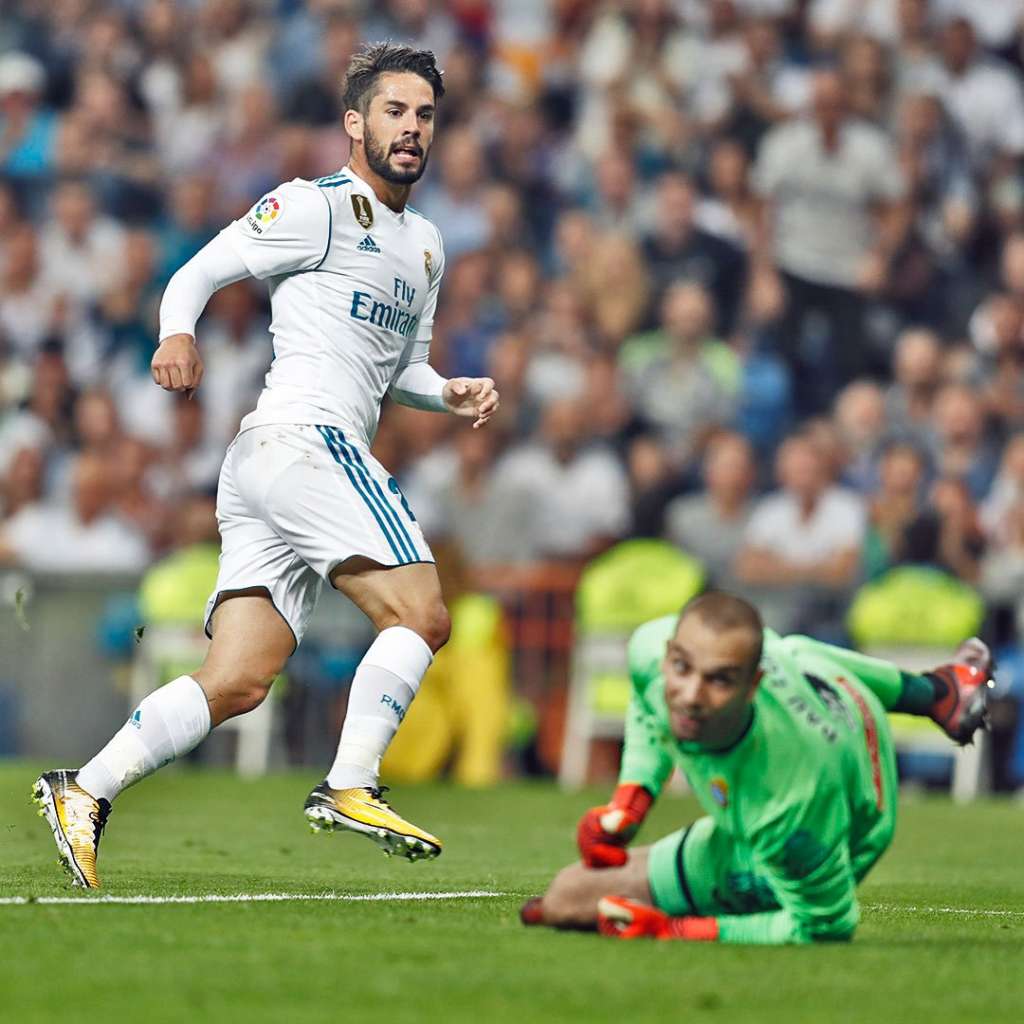 O meia Isco foi o destaque da partida, fazendo os dois gols da equipe madrilenha e protagonizando outros grandes lances