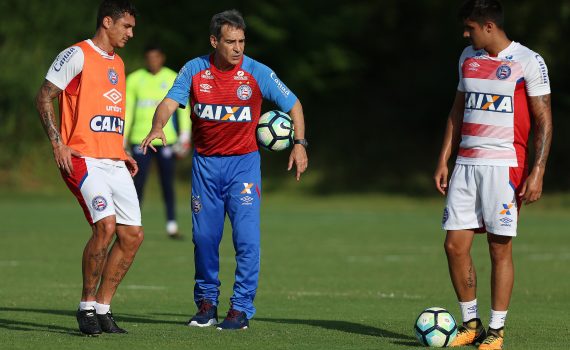 Carpegiani já deu o primeiro treino como técnico do Bahia