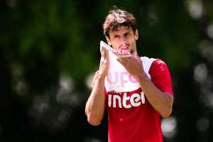 Convocação de Rodrigo Caio faz Dorival preparar 'plano B' para zaga do São Paulo