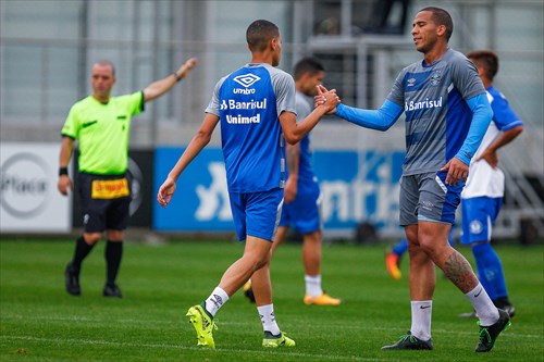 Kannemann, Cícero e Jael são poupados do treinamento deste sábado no Grêmio