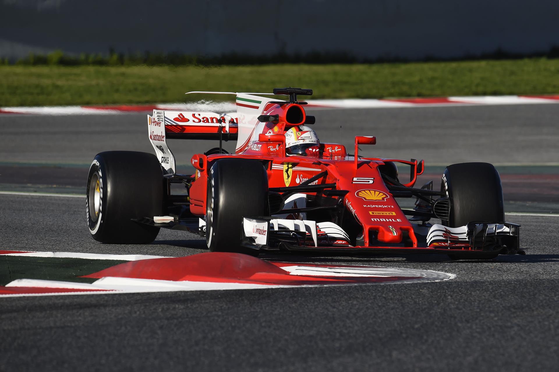 F1: Vettel lamenta novo problema e diz que ‘precisa proteger’ Ferrari