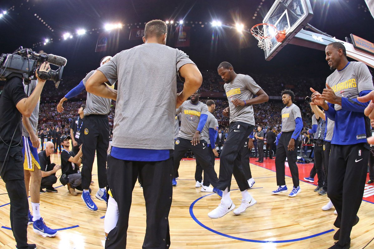 Basquete: Curry brilha e Warriors vence a 1ª na pré-temporada da NBA