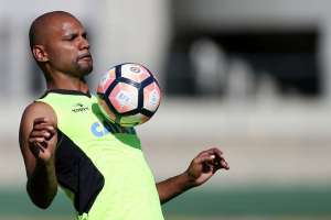 Jefferson volta a ficar fora de treino e deve desfalcar o Botafogo na quarta
