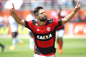 Diego inicia transição, treina e pode reforçar Flamengo no clássico