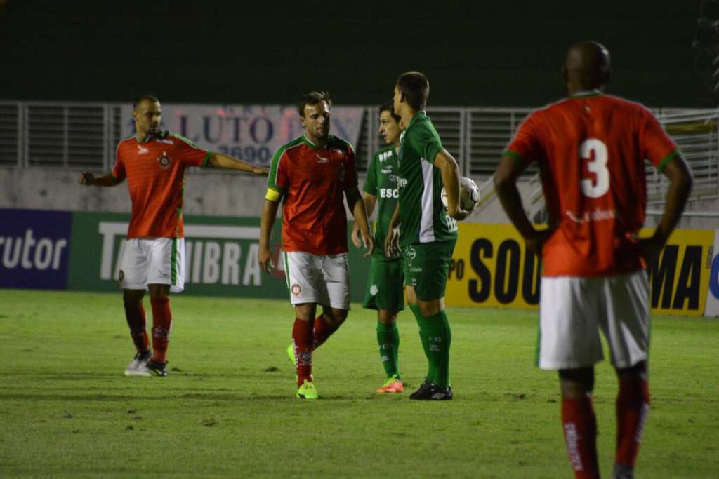 Boa Esporte tenta se recuperar na Série B