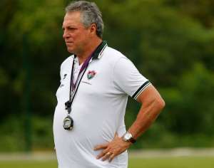 Abel despista sobre Orejuela no Fla-Flu e confirma desfalque de Henrique