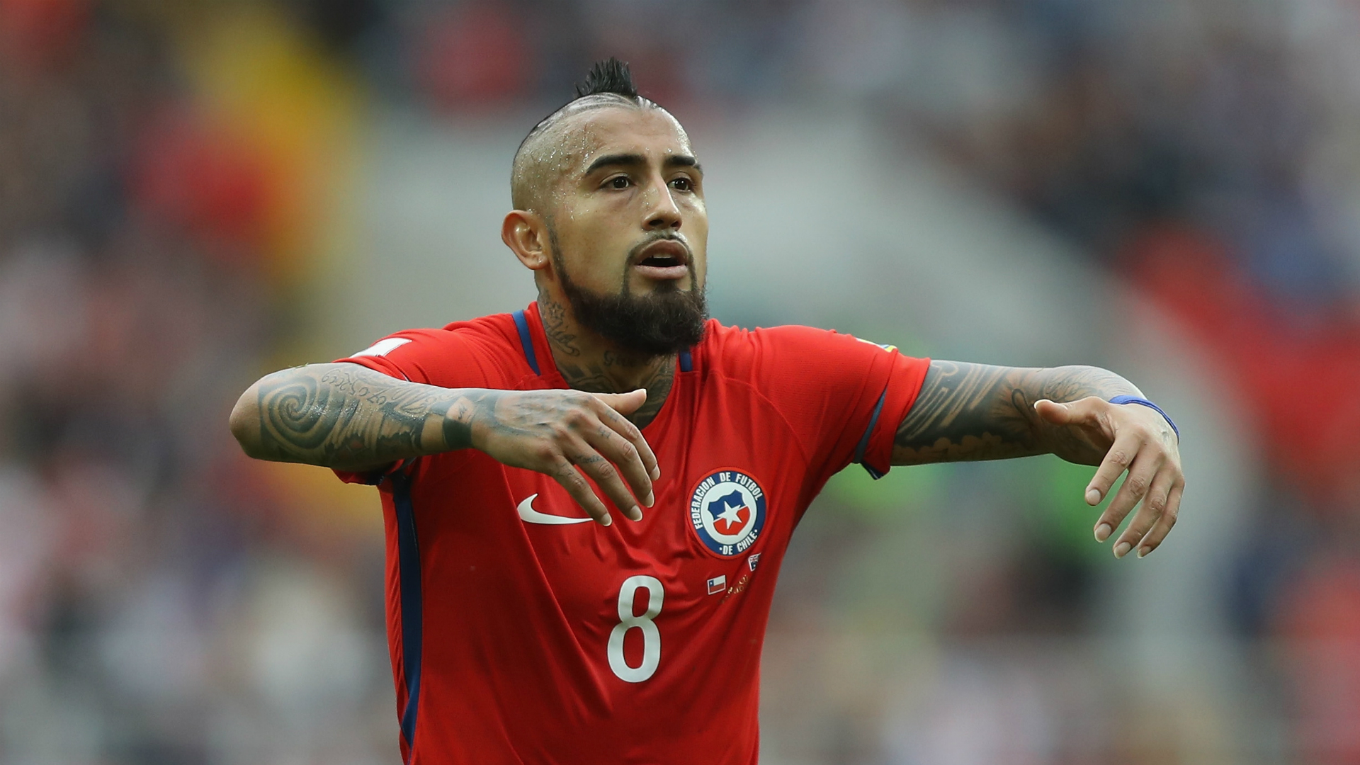 Eliminatórias: Vidal diz que se despede da seleção chilena ‘com a alma destroçada’