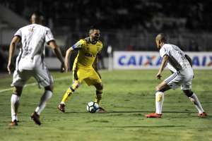 Ponte Preta sabe o que precisa fazer para ganhar do Santos: usar o ‘fator Majestoso’