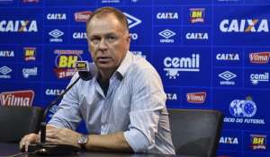 Mano Menezes sobre permanecer no Cruzeiro: 