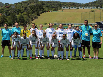 Sub 14 do MS Saad que empatou com o Mundo Novo (RS), por 1 a 1, na largada do I Torneio de Desenvolvimento de Futebol para Categorias de Base - Divulgação MS Saad