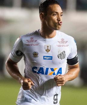 Ricardo Bueno empatou no final do 1.º tempo. Foto: Ivan Storti