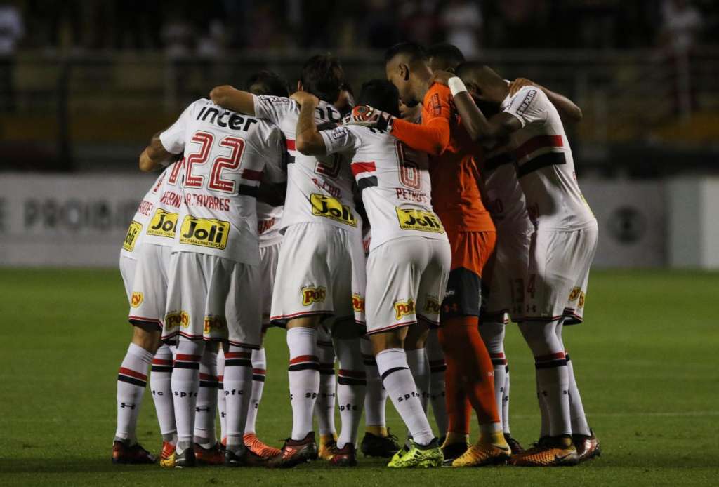 São Paulo 2 x 1 Atlético-PR - Tricolor vira e se afasta do Z4... até quando? 2 0002050273350 img