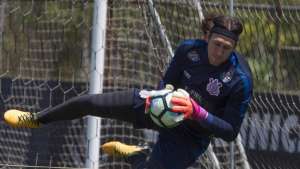 Cássio nega queda de rendimento no Corinthians e lembra: 'Somos líderes'