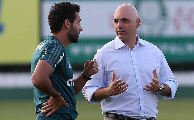 Valentim só quer pensar no jogo contra o Grêmio