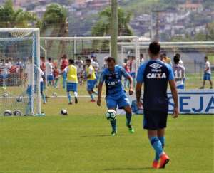 Sem nenhum desfalque, Avaí viaja completo para enfrentar a Ponte Preta