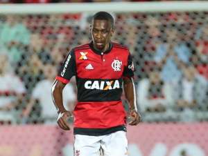 Juan pede inteligência ao Fla contra São Paulo e torcida mais paciente com Diego