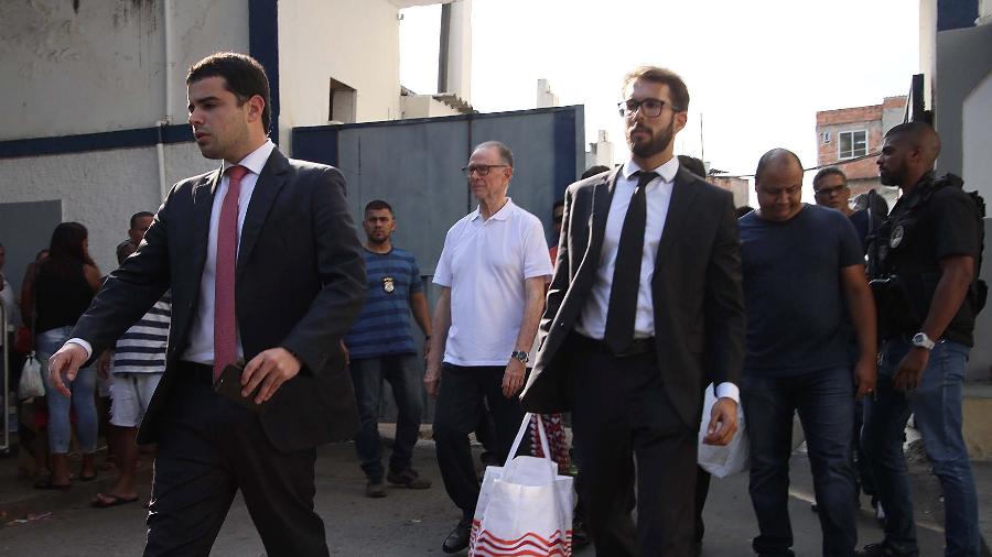 Após 15 dias preso, Carlos Arthur Nuzman deixa a prisão no Rio