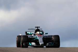 F1: Hamilton bate Vettel por menos de um décimo e lidera último treino livre nos EUA