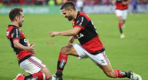 Após duas vitórias, Flamengo desafia o 'fechado' São Paulo no estádio do Pacaembu