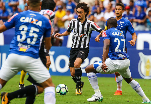 Mano diz que faltou poder de definição ao Cruzeiro pra vencer clássico