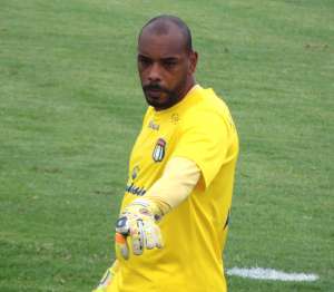 Copa Paulista: Goleiro Paes festeja 50 jogos com a camisa do São Caetano