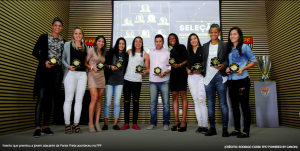 Seleção do Paulista Feminino recebe premiação; Kerolin da Ponte Preta é eleita craque