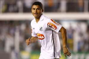 Ex-lateral do Guarani faz acordo judicial com o Santos que pagará mais de meio milhão